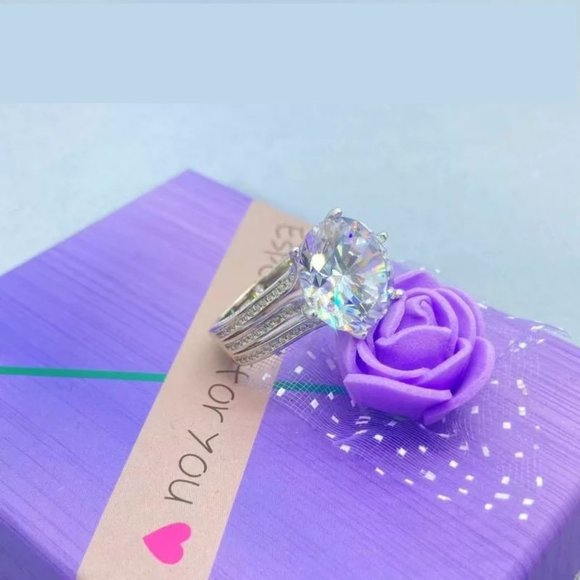 Certified 10ct. t.w. Diamond Brilliant Cut Six Prongs Engagement Ring - Picture 3 of 16